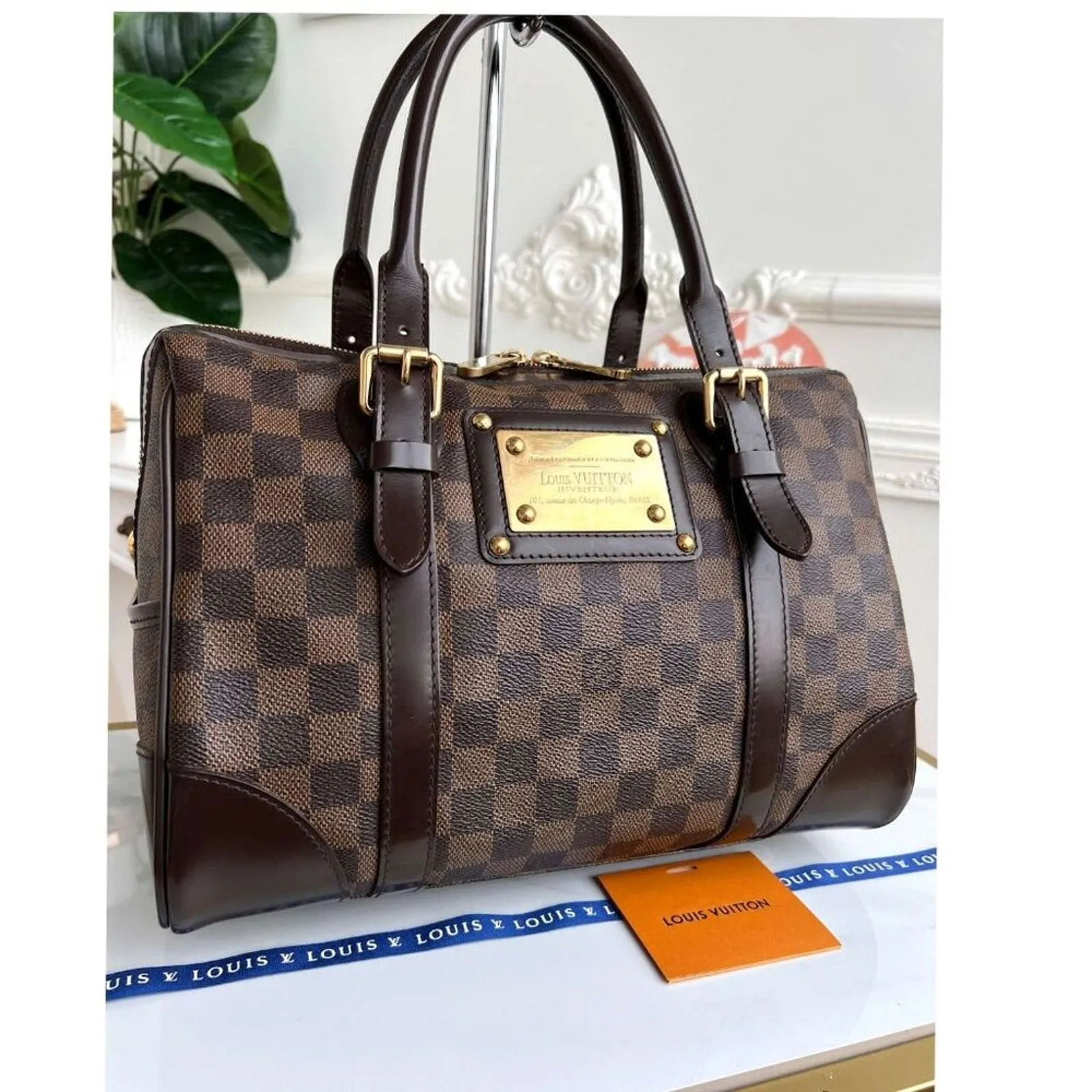 100% Authentic Louis Vuitton Berkeley Damier Ebene Satchel Handbag FL3089