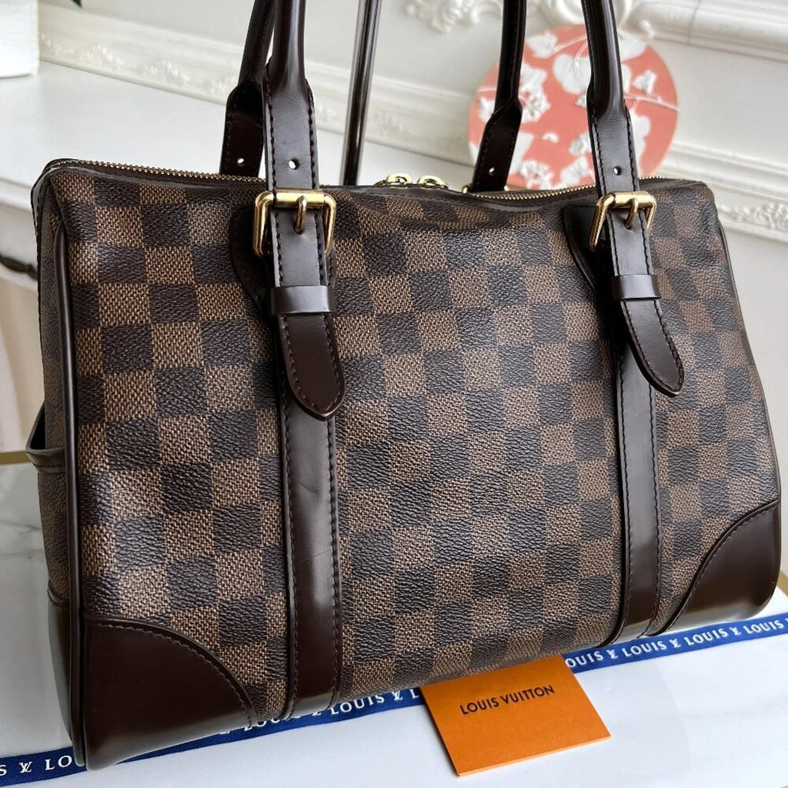 100% Authentic Louis Vuitton Berkeley Damier Ebene Satchel Handbag FL3089