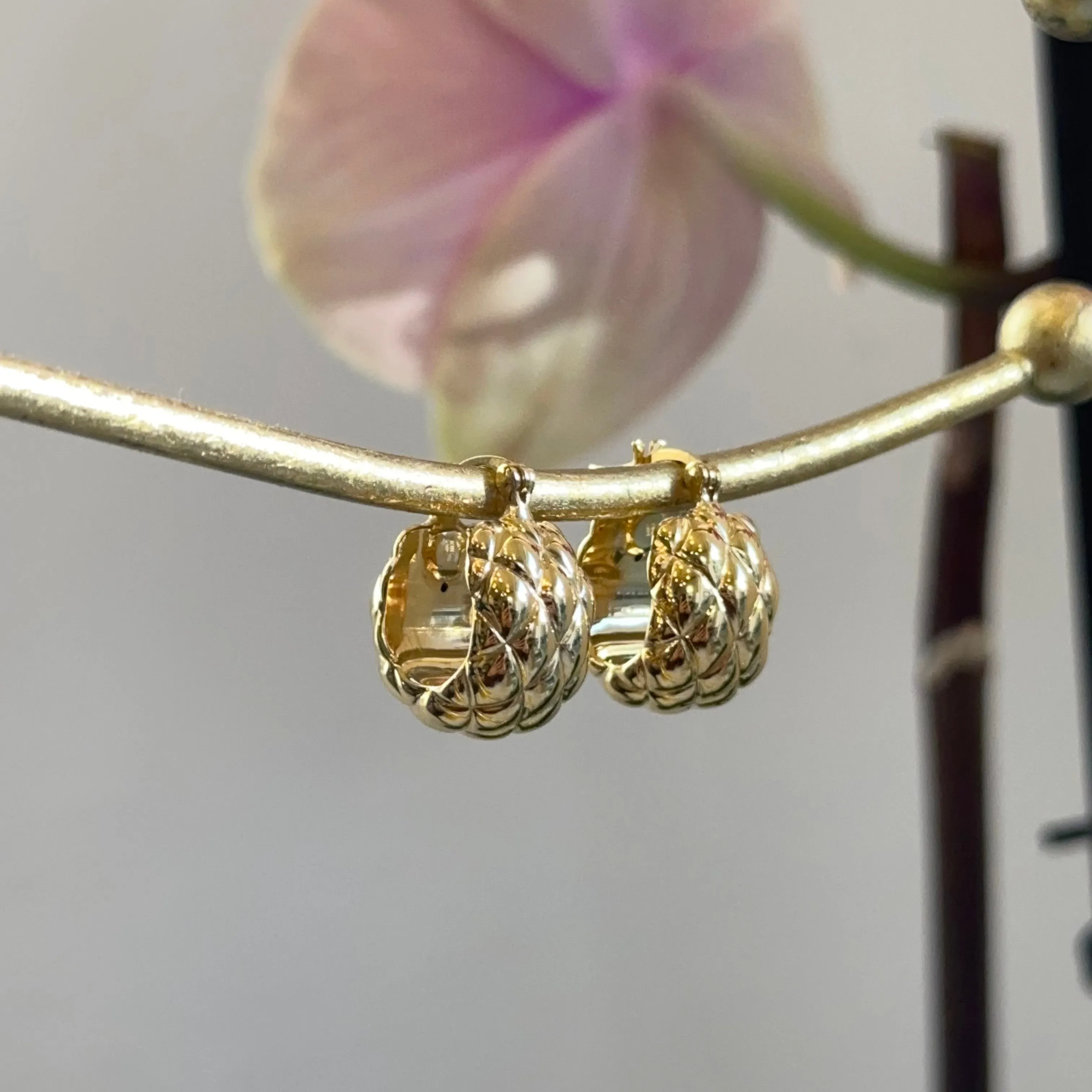 14KT Yellow Gold Crosshatch Huggie Hoop Earrings