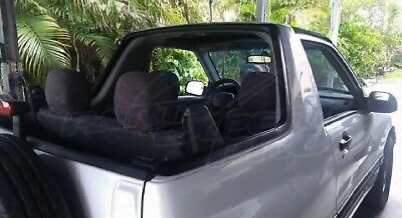 1999-2005 SUZUKI VITARA / CHEVY TRACKER SOFT TOP TRIM KIT MADE IN FIBERGLASS