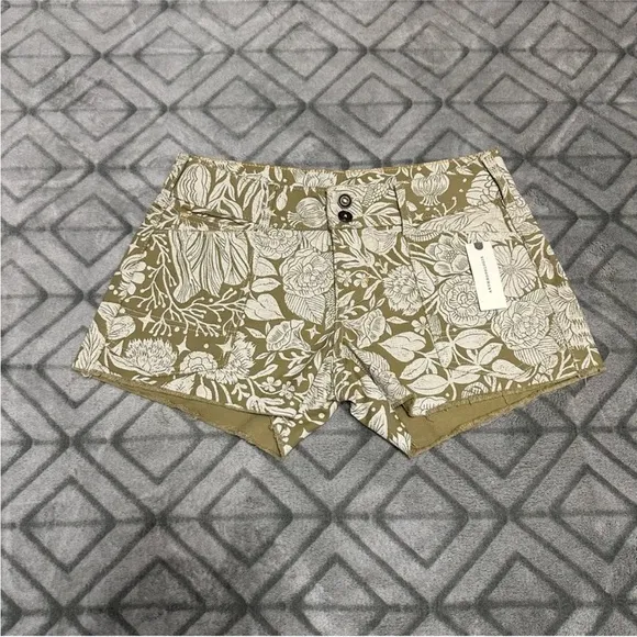 Anthropologie Floral Blooming print The Wanderer Shorts. Size 25 NWT