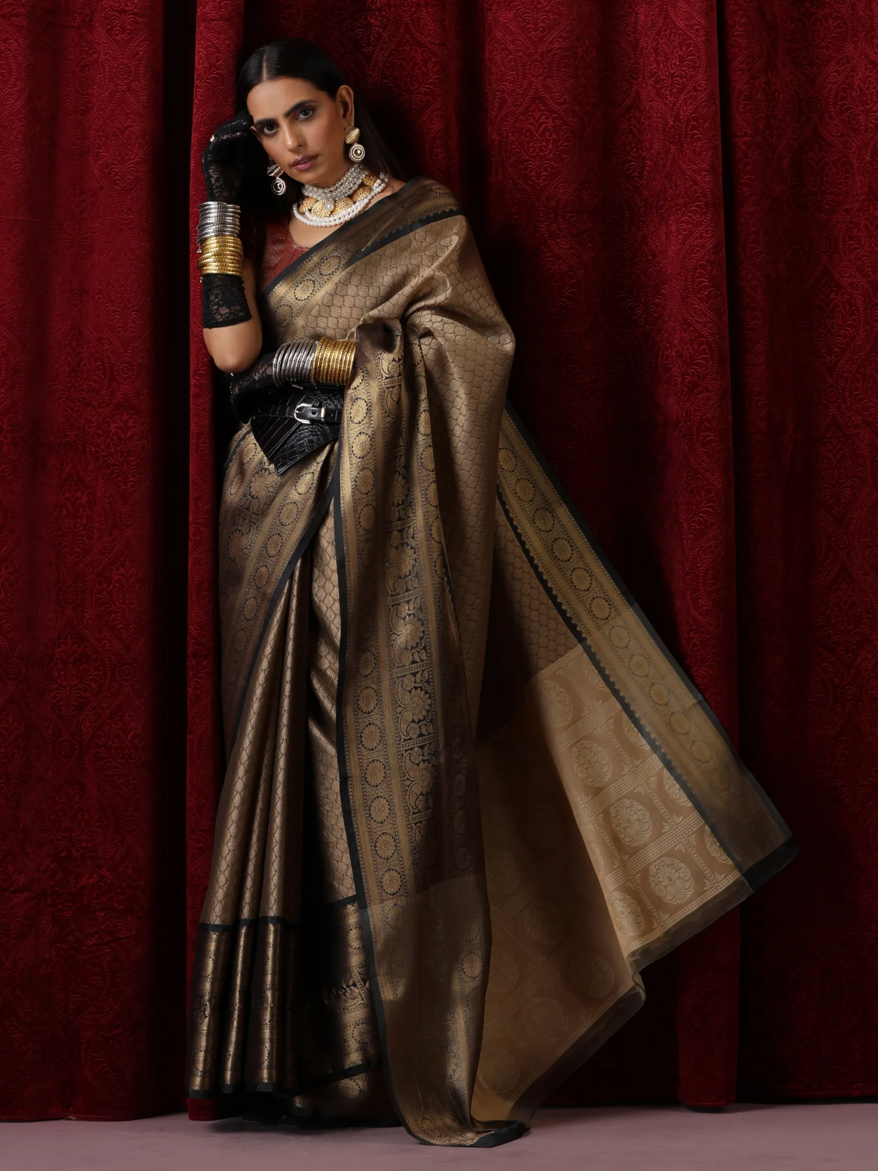 Beige Jacquard Saree with Black Border with Blouse Fabric