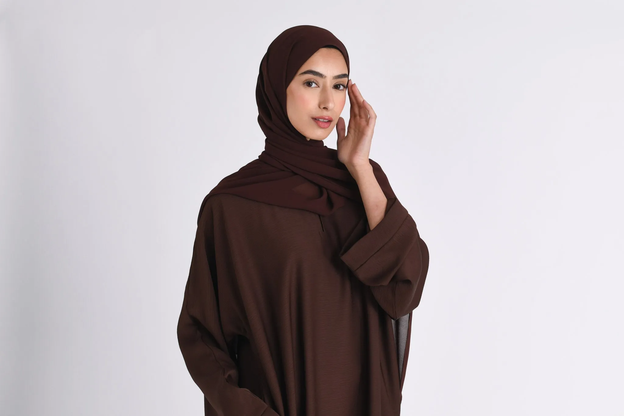 Brown Textured Abaya With Zip Pockets (Premium)