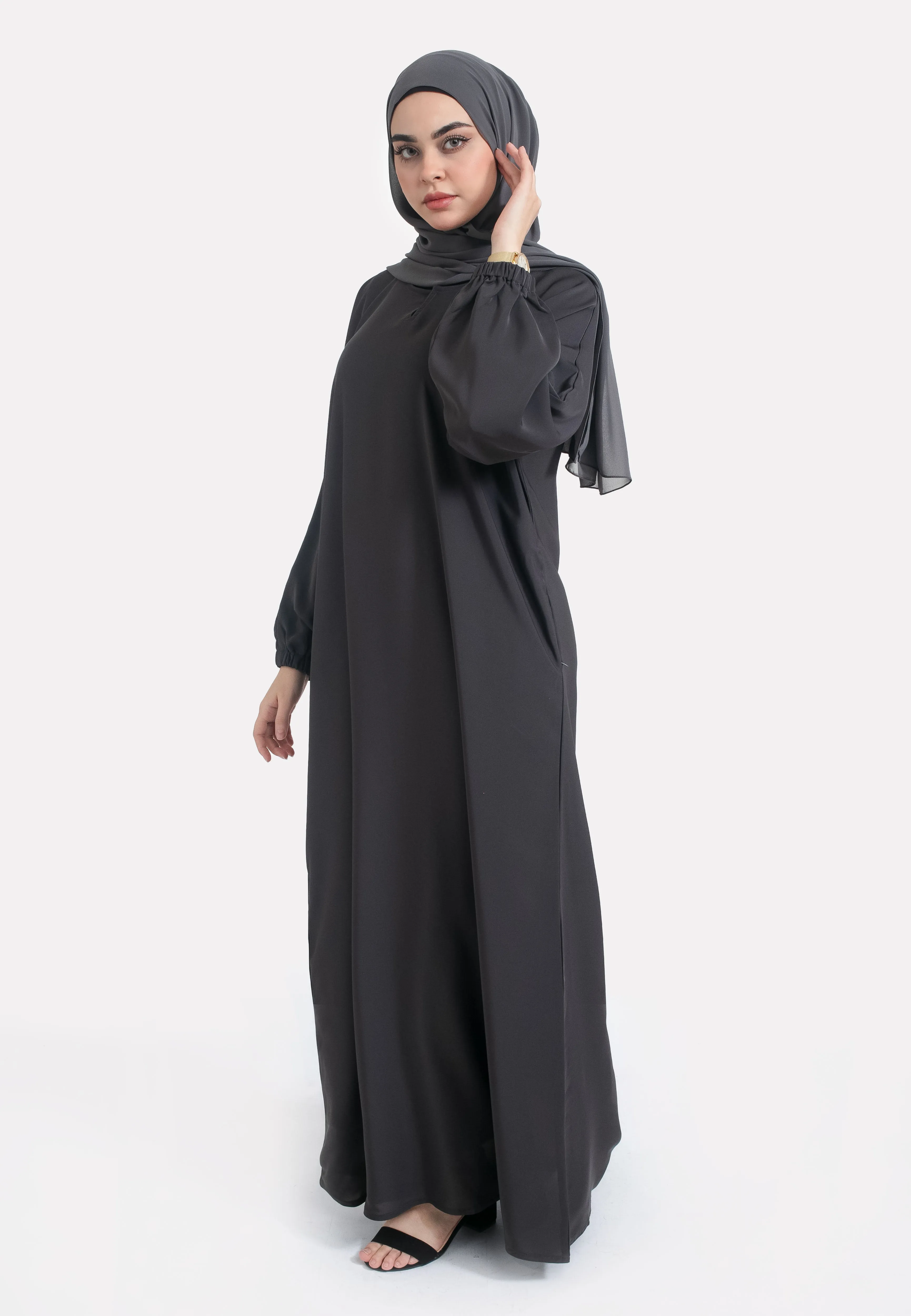 Charcoal Grey Closed Abaya with Zip Pockets & Cuff Sleeves