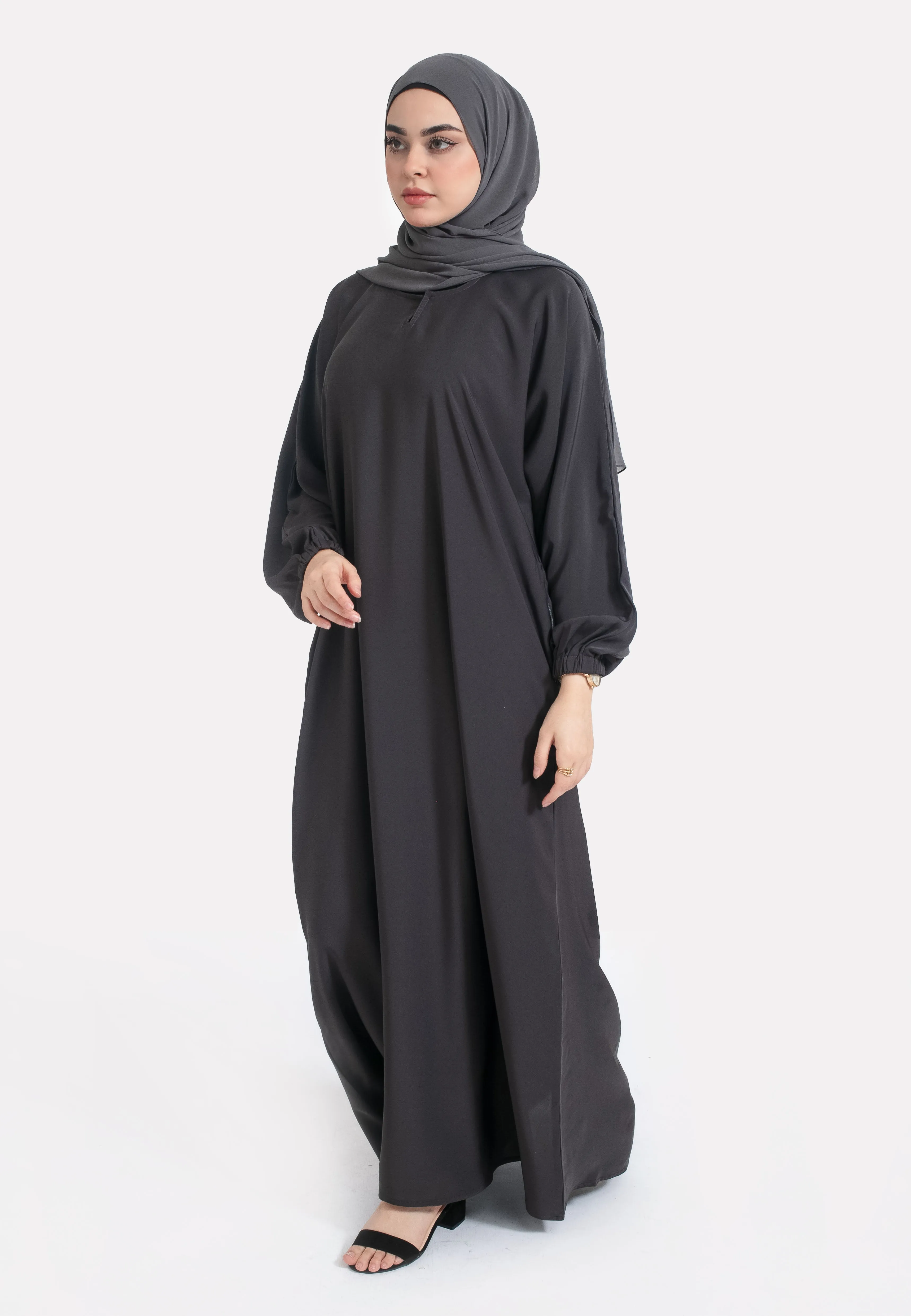 Charcoal Grey Closed Abaya with Zip Pockets & Cuff Sleeves