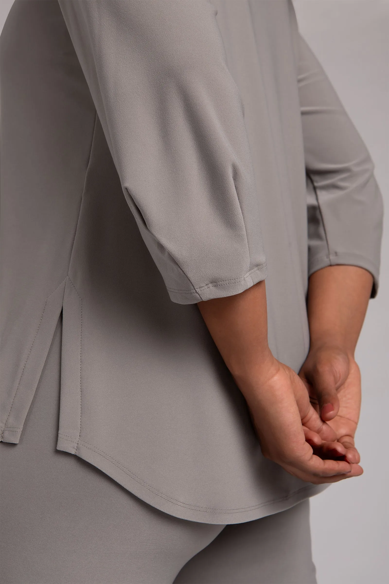 Classic Fit Lantern Top