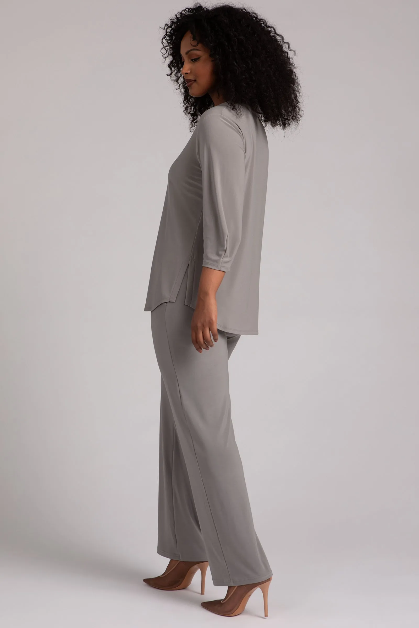 Classic Fit Lantern Top