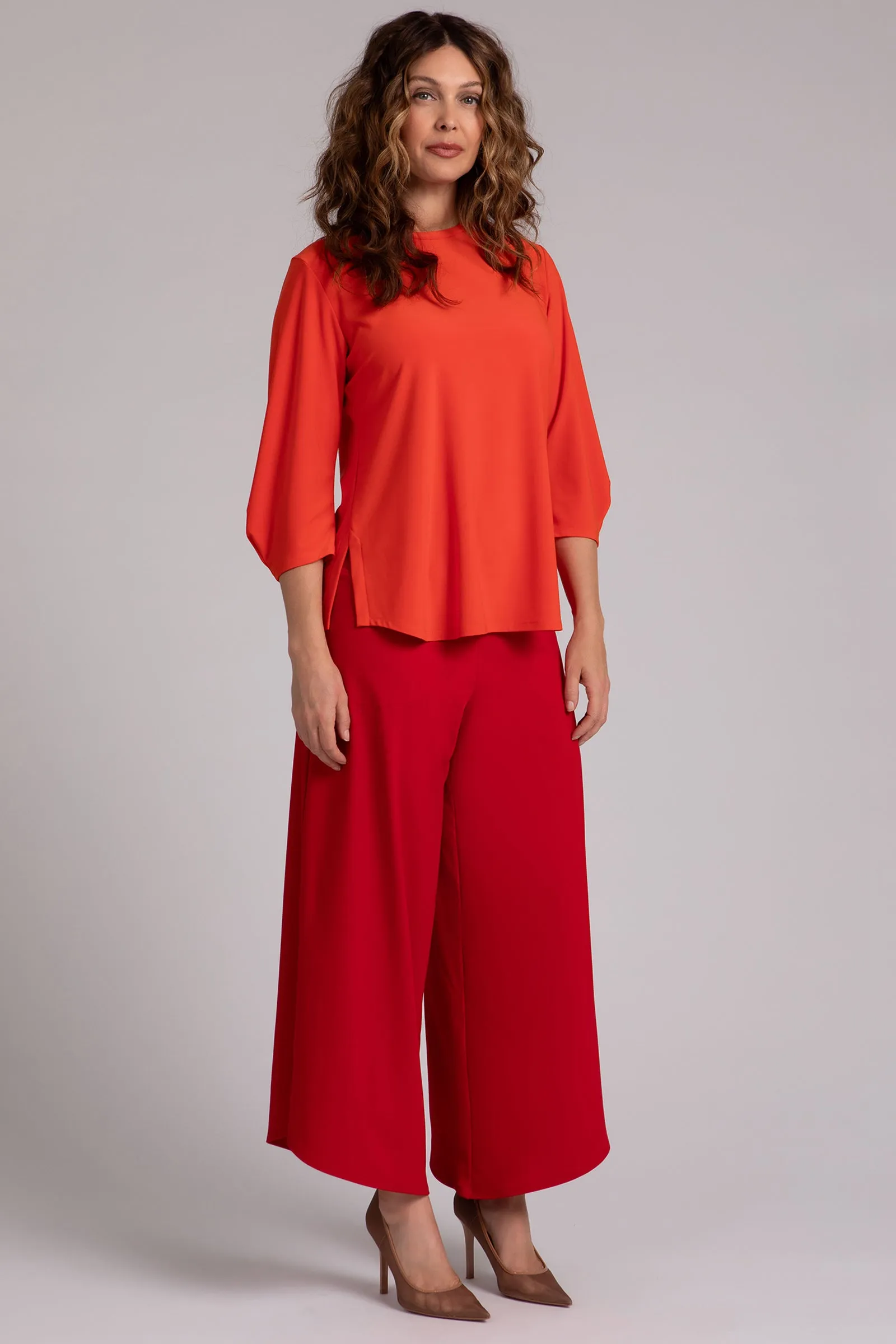 Classic Fit Lantern Top