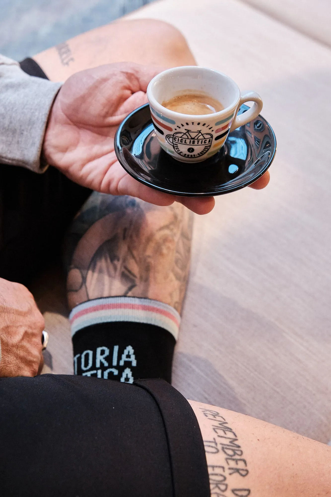 Commuting shorts with reflective details
