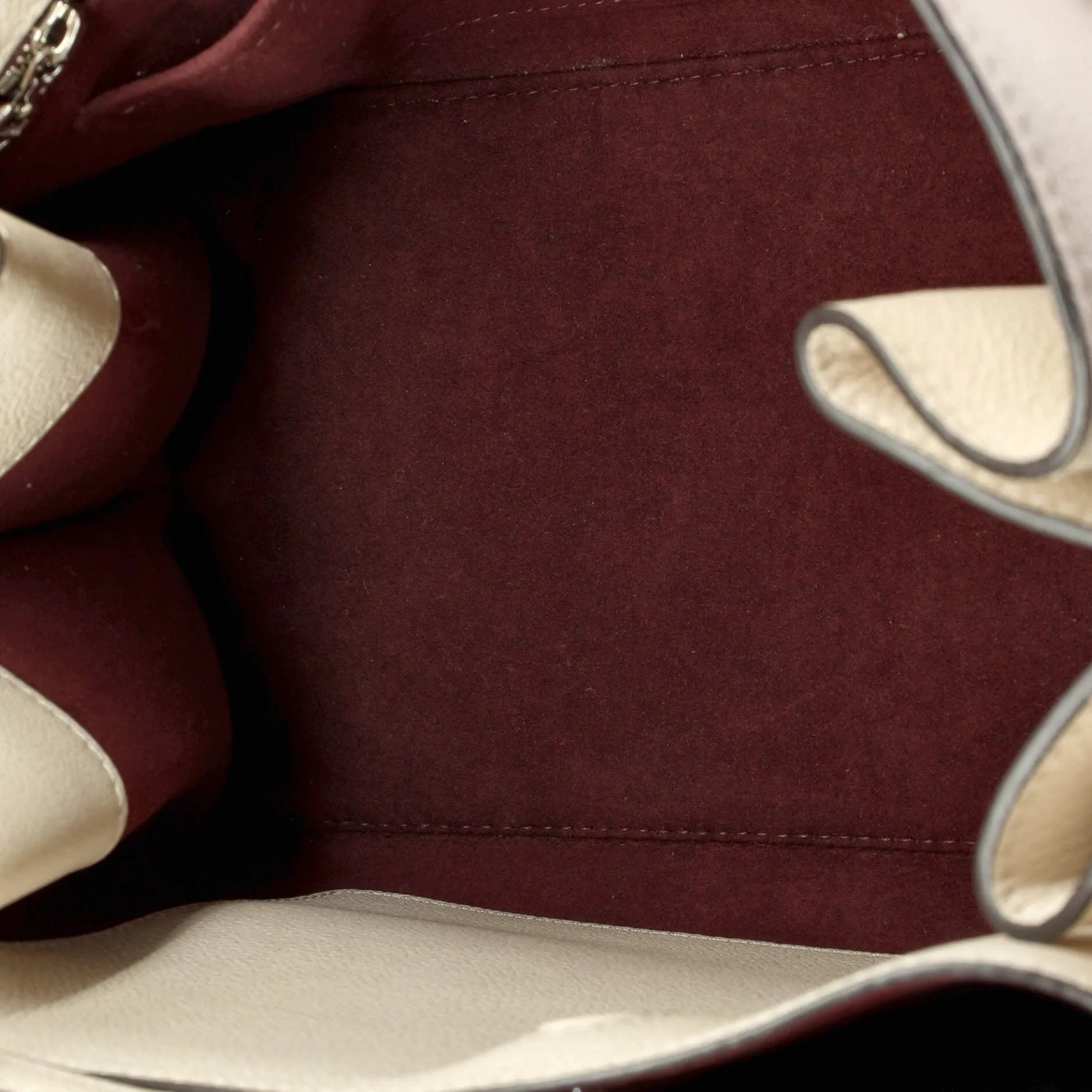 Designer Lockme Day Bag Leather