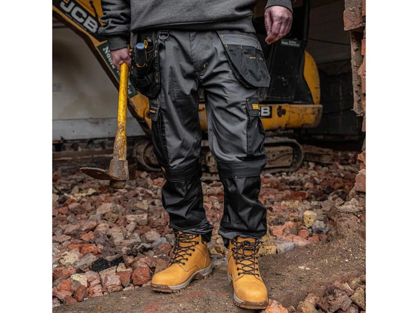 Dewalt Power Tools Albany Slim Fit Trousers 38In Waist 31In Leg