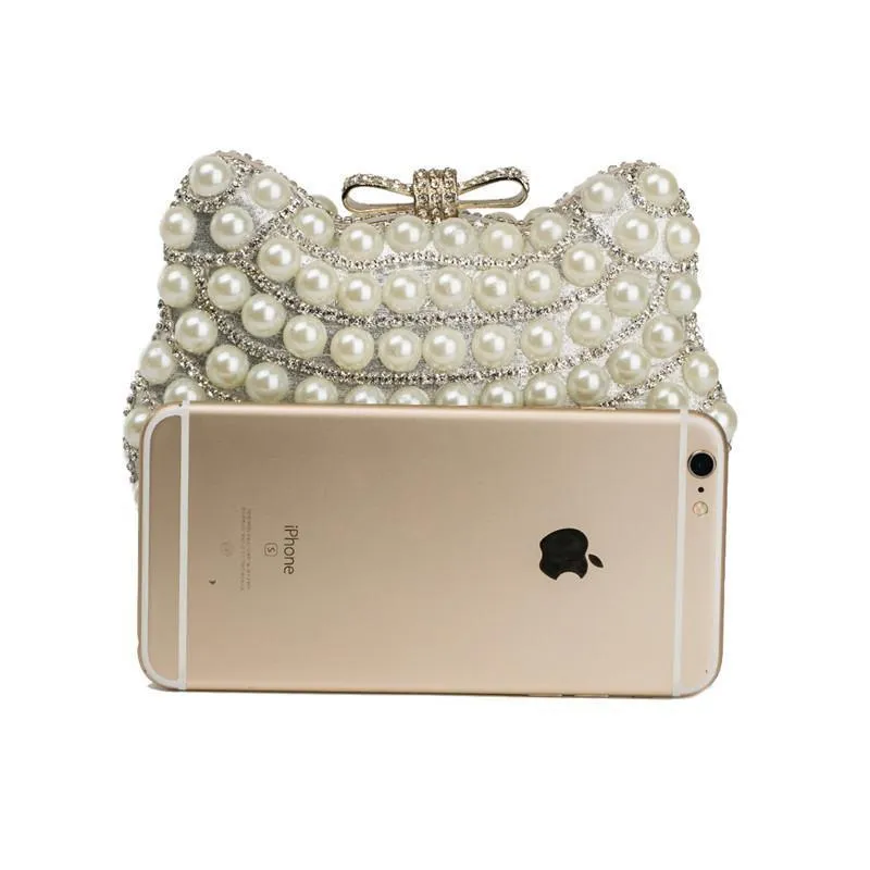 Evening Clutch With Pearls