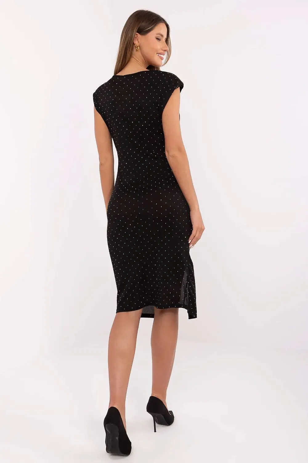 Evening dress adorned with sparkling jet beads