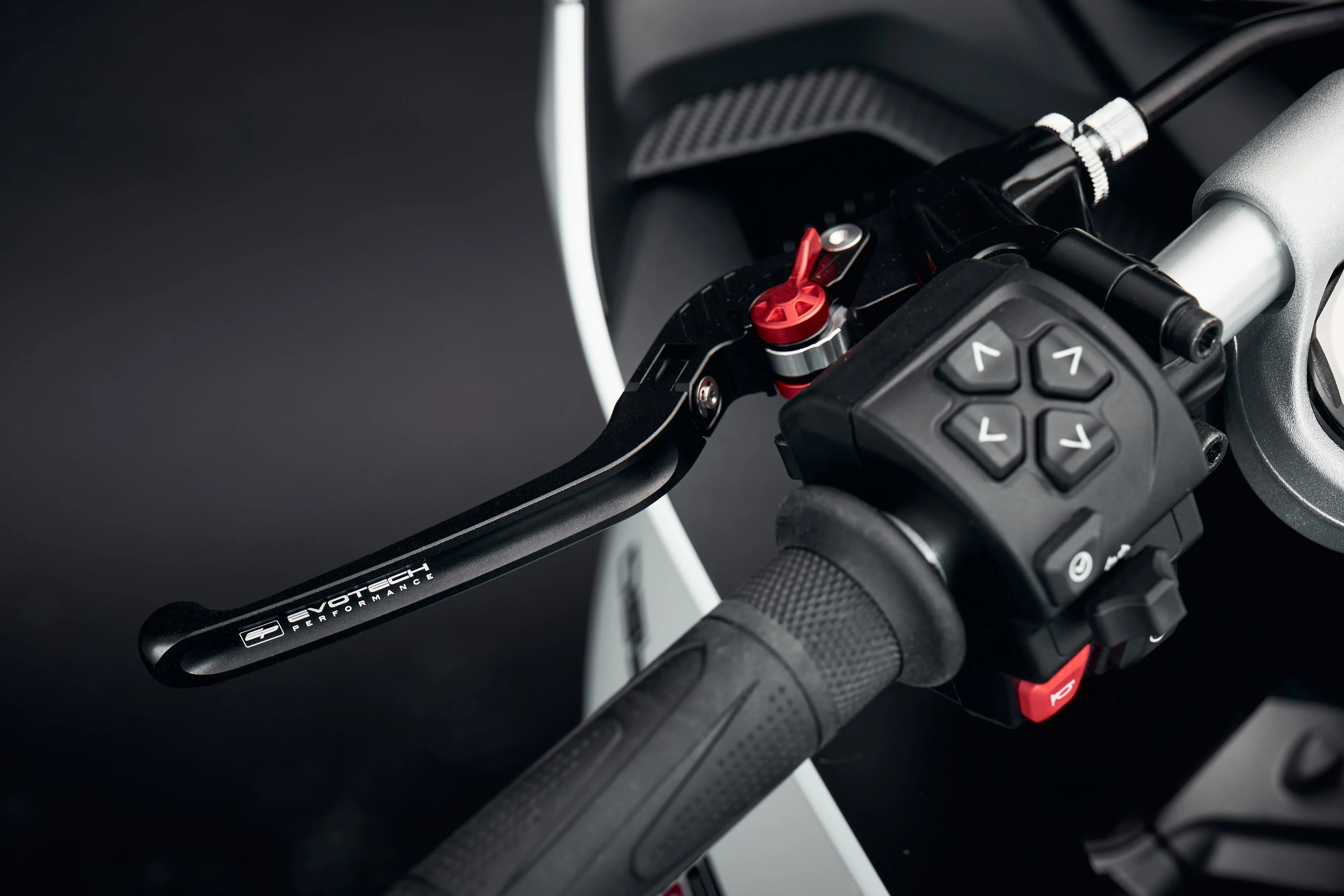 Evotech Evo Folding Clutch and Brake Lever Set - Triumph Bonneville SE (2006 - 2016)