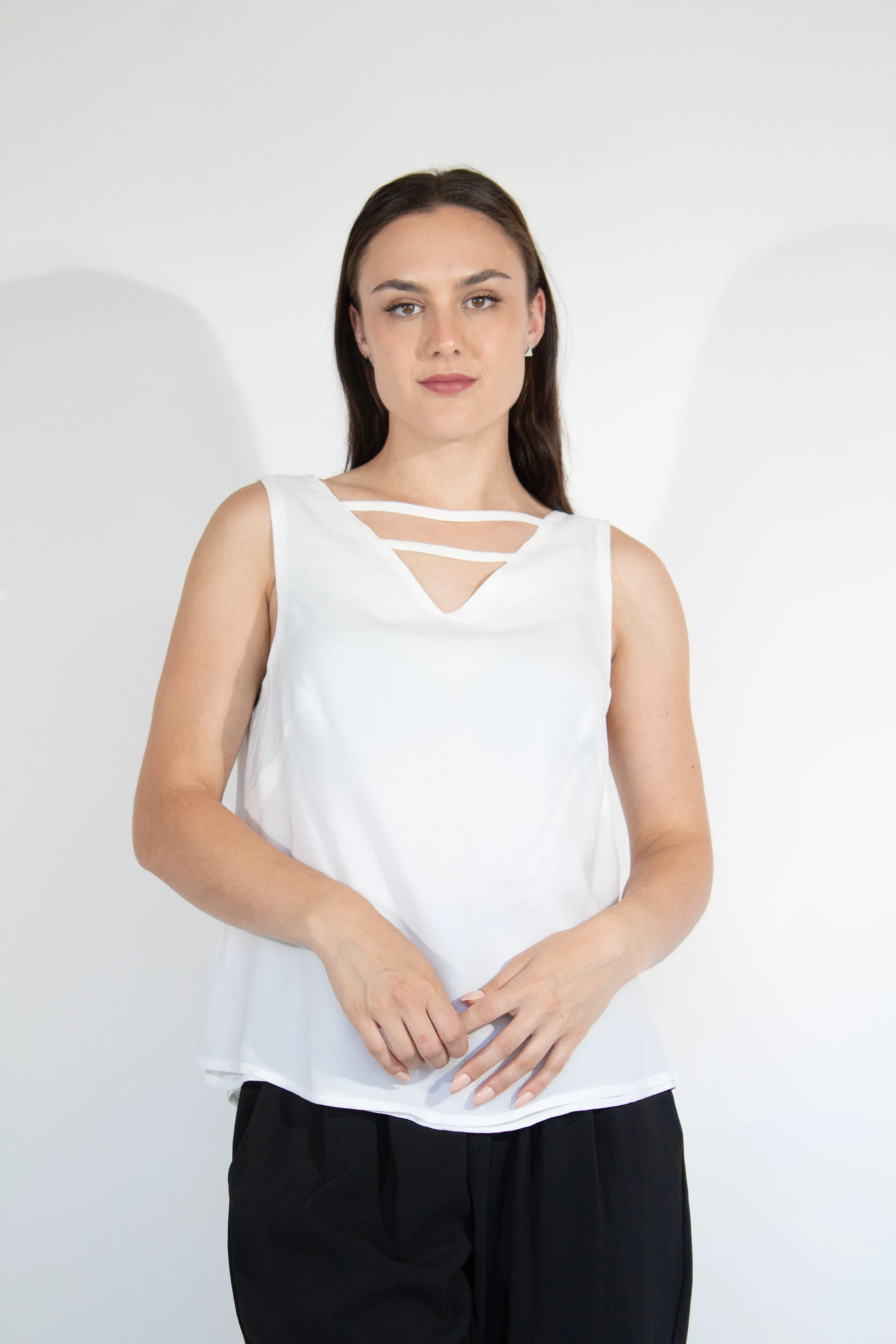 Jaclyn M Pearl Blouse - White