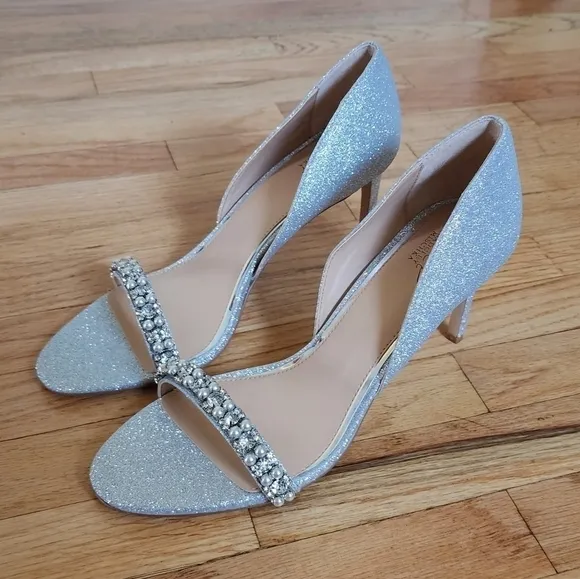 Jewel Badgley Mischka Dayana Embellished Glitter Sandal size 11 New in Box