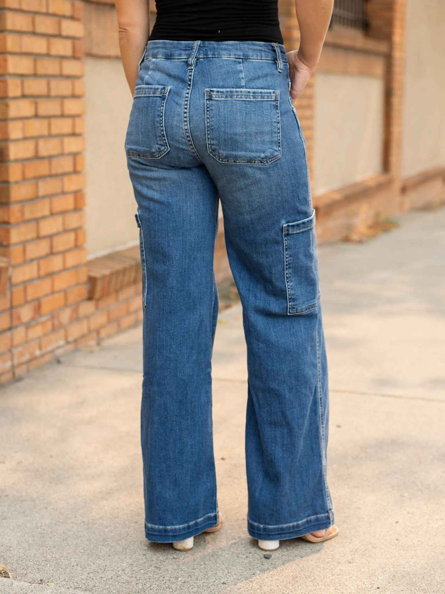 KUT Creative Jodi High Rise Fab Ab Wide Leg Cargo