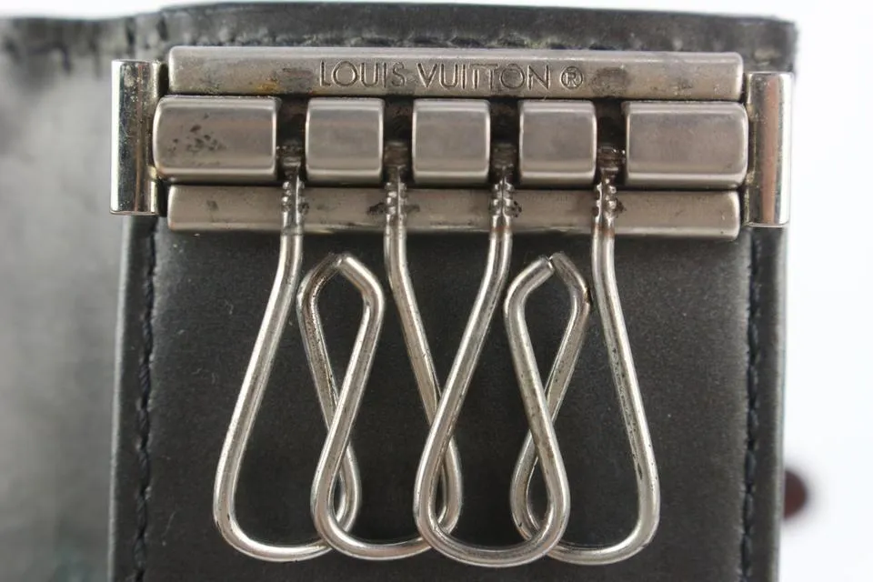 Louis Vuitton Grey Monogram Mat 4 Key Multicles Key Pouch 8LV1106