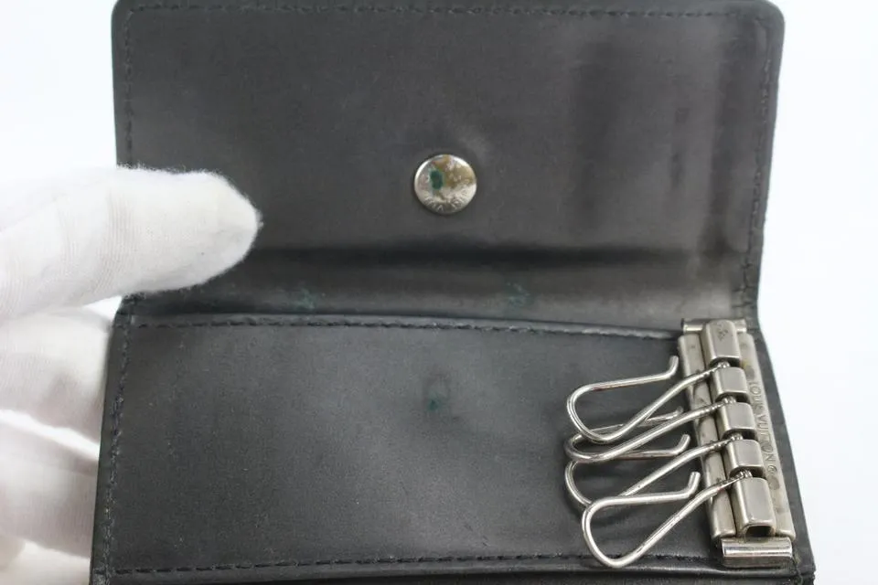 Louis Vuitton Grey Monogram Mat 4 Key Multicles Key Pouch 8LV1106