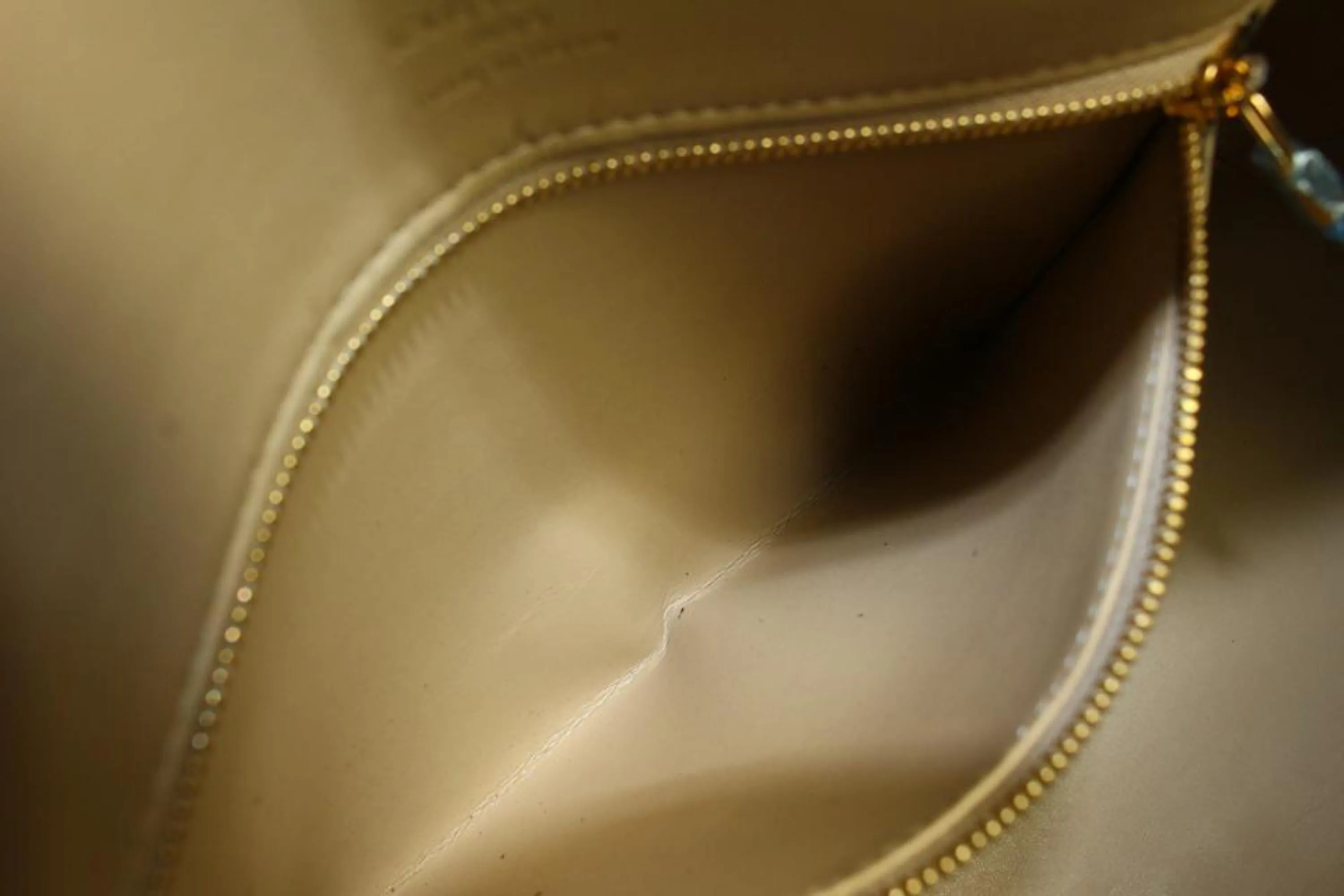 Louis Vuitton Yellow Monogram Vernis Mercer Keepall Duffle Bag 23lz531s