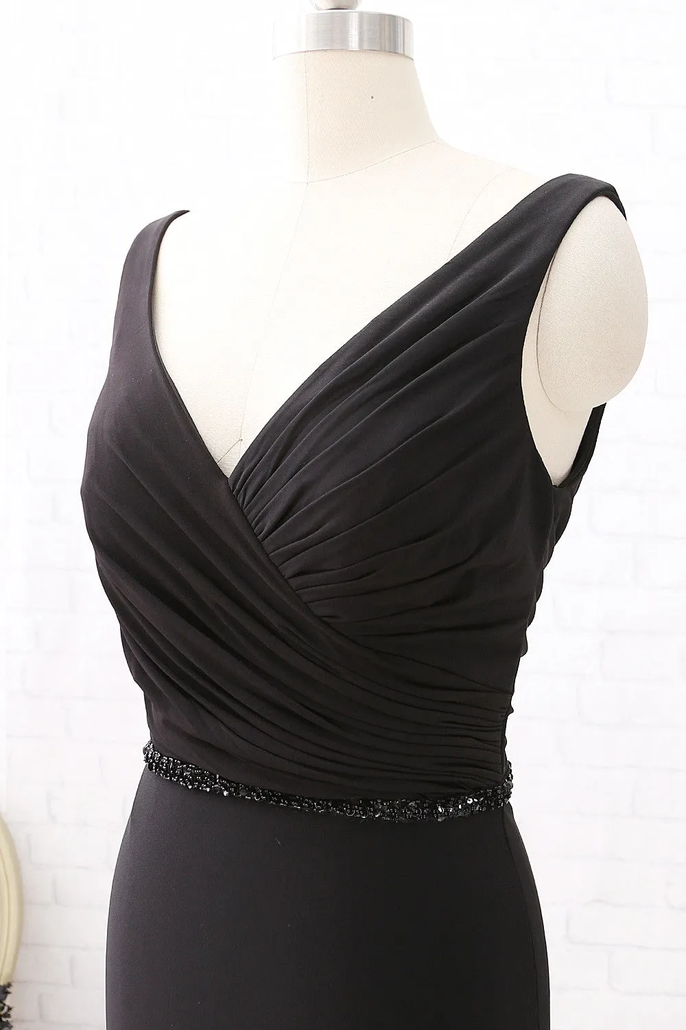MACloth Straps V Neck Mermaid Black Maxi Prom Dress Jersey Formal Evening Gown