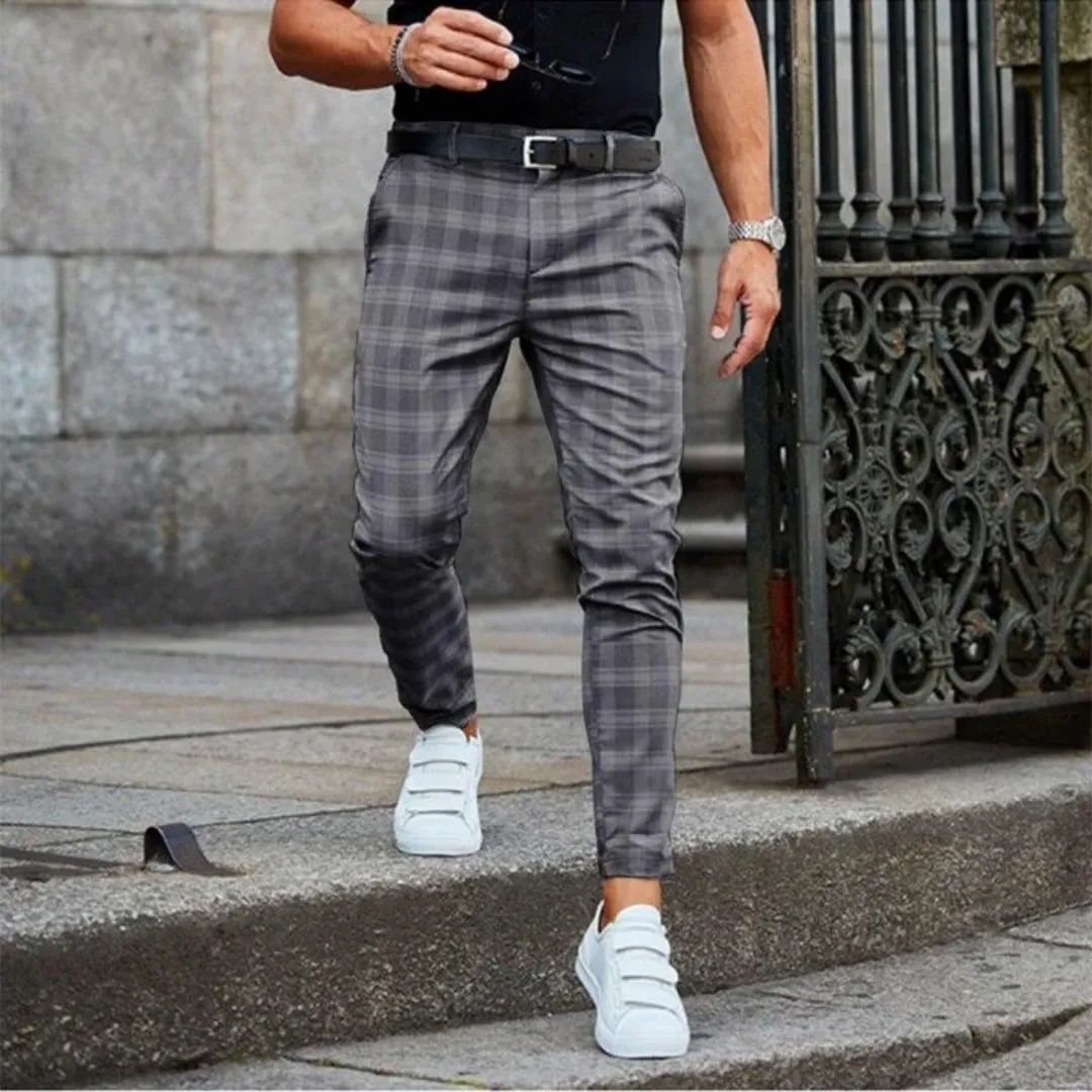 Men's Low Rise Work Chino Pants | Cropped