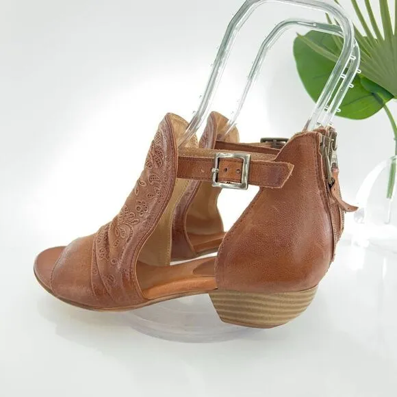 Miz Mooz Women Corra Size 38 7.5 Tan Cognac Leather Open Toe Sandal Low Heel