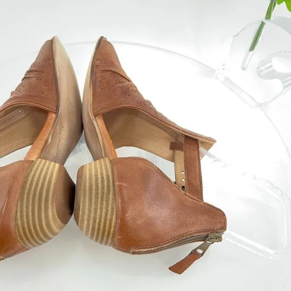 Miz Mooz Women Corra Size 38 7.5 Tan Cognac Leather Open Toe Sandal Low Heel