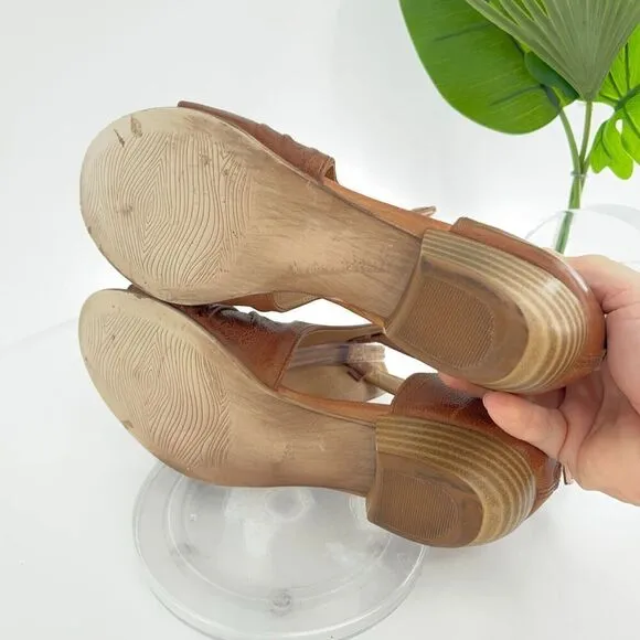 Miz Mooz Women Corra Size 38 7.5 Tan Cognac Leather Open Toe Sandal Low Heel