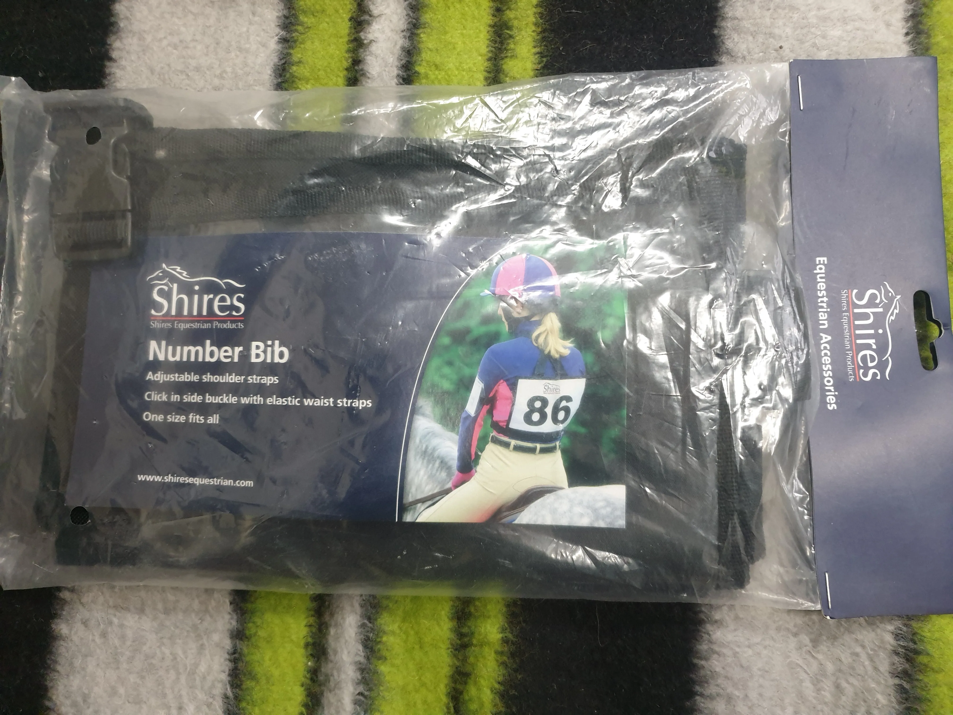 NEW shires number bib, one size fits all, black FREE POSTAGE 🟢