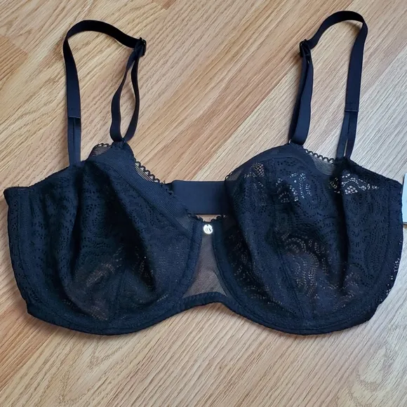 NWT Chantelle c Jolie floral lace demi underwire bra black romantic adjustable