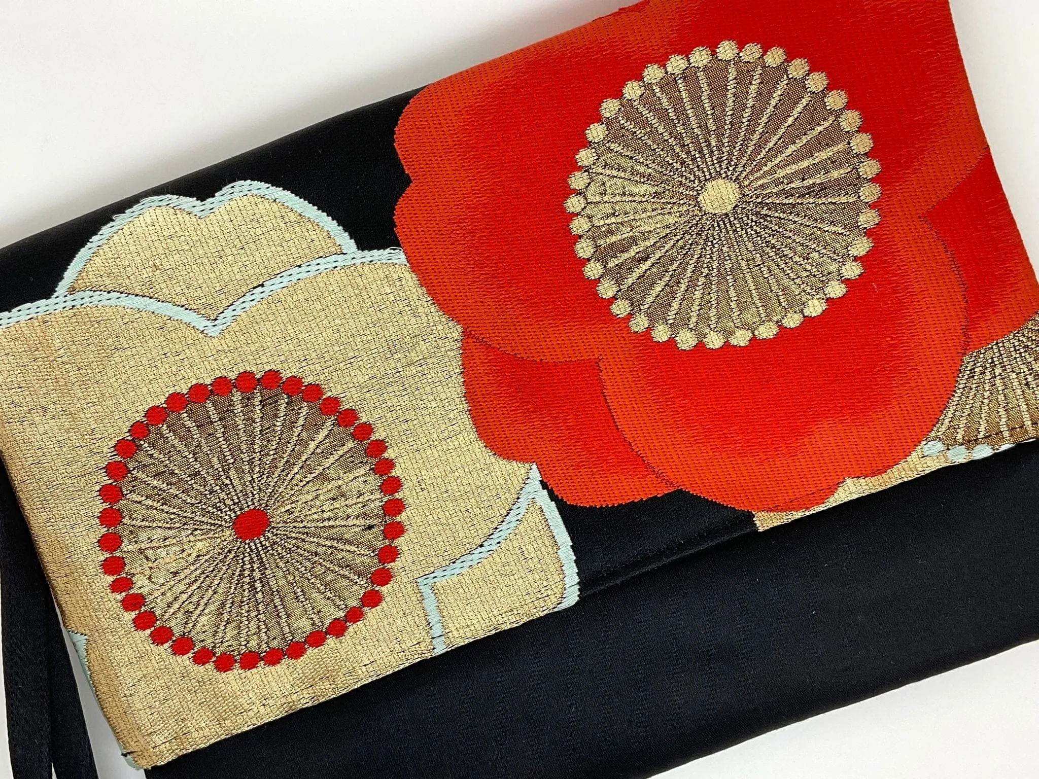Ookii Kuukou Large Folding Wristlet Clutch 5047D