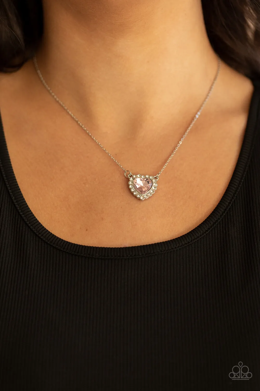 Paparazzi Out of the GLITTERY-ness of Your Heart Necklace Pink