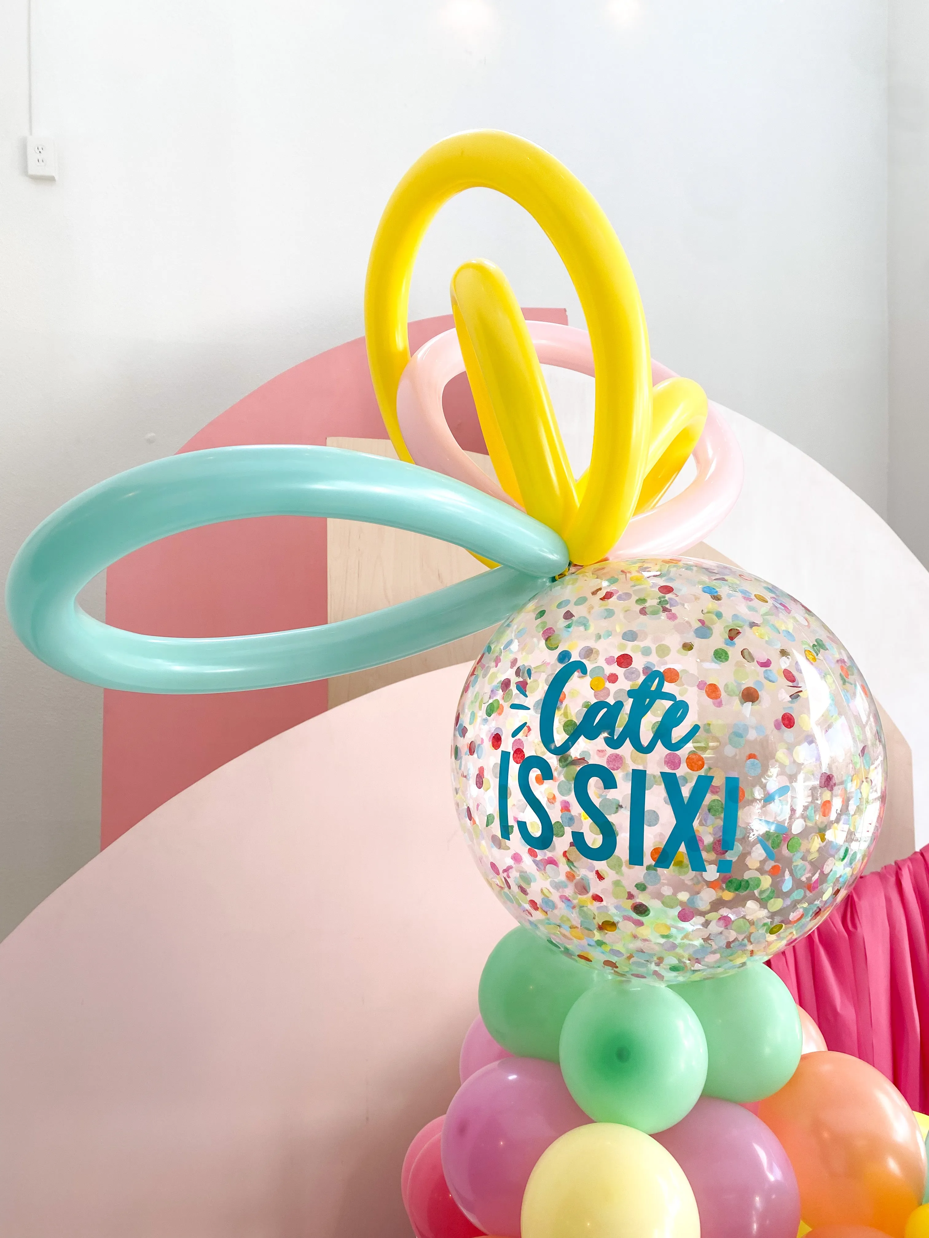 Pastel Confetti Centerpiece