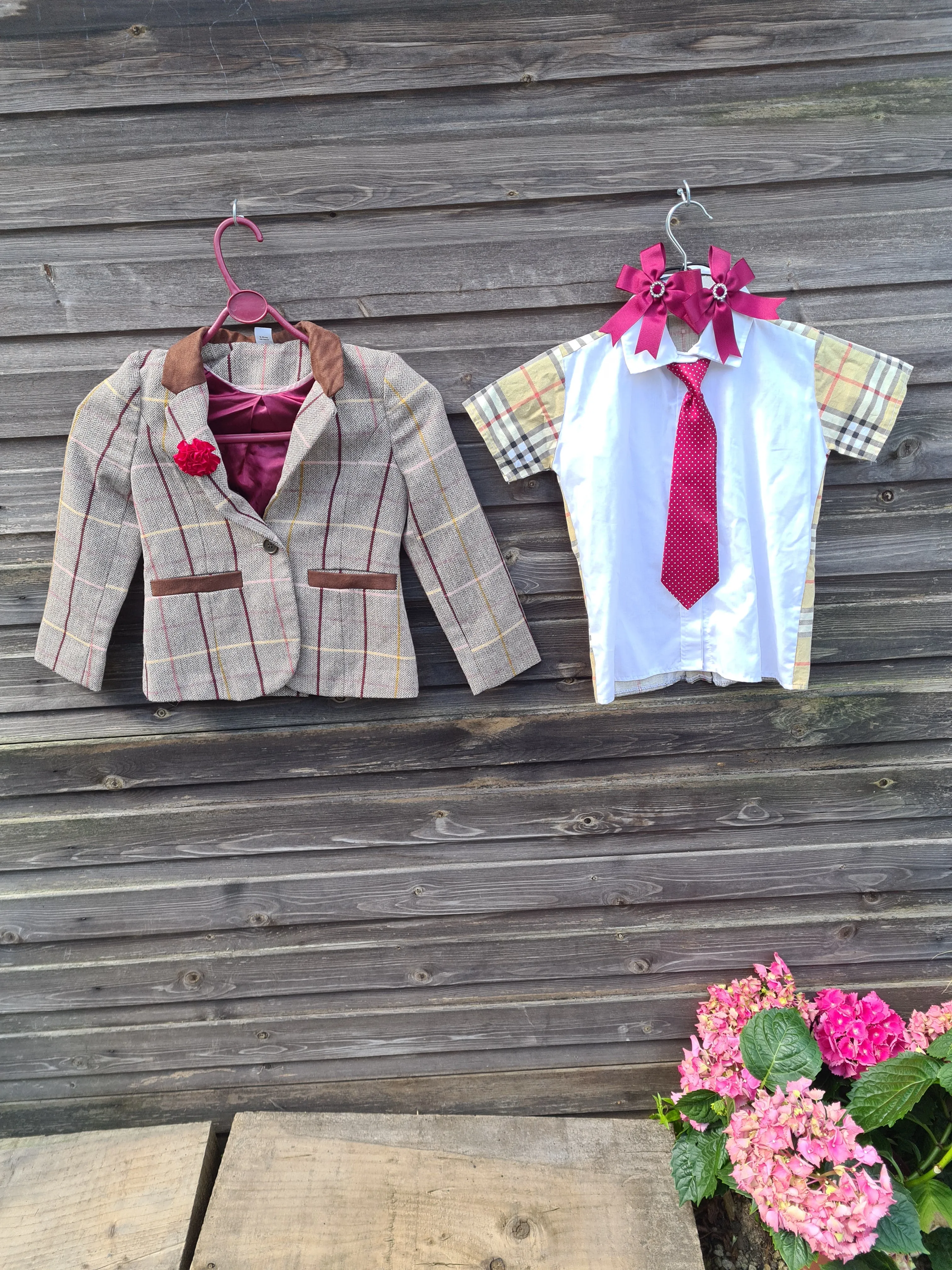 Showing Bundle, starter set glittery tweed jacket, shirt and tie set, age 5-6
