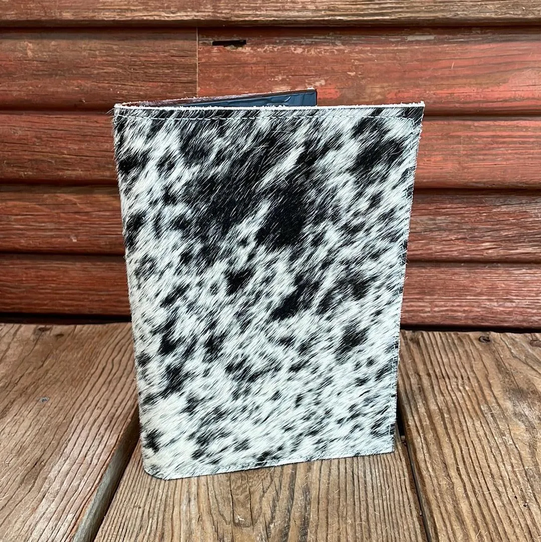 Small Notepad Cover - Black & White w/ No Embossed