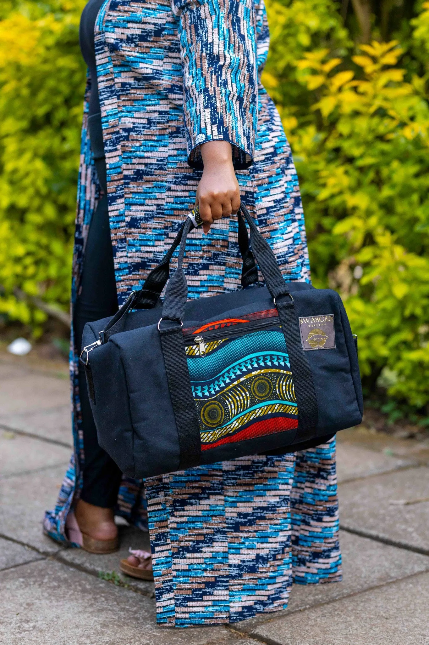 SwaScan Travel Bag | Handwoven Craftsmanship for the Modern Explorer