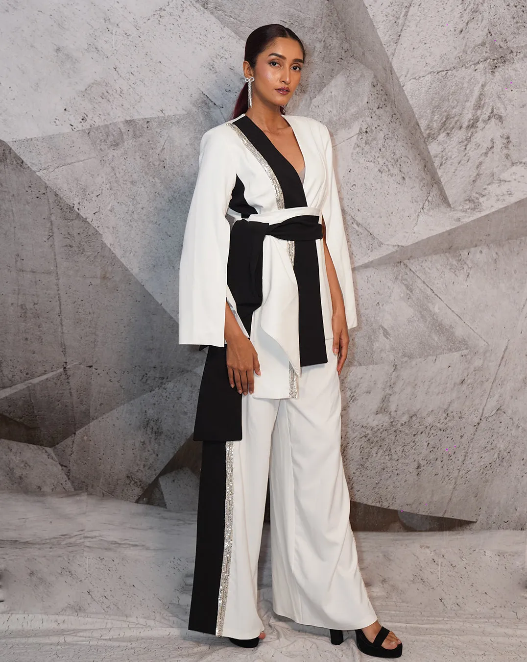 The Yin-yang blazer set