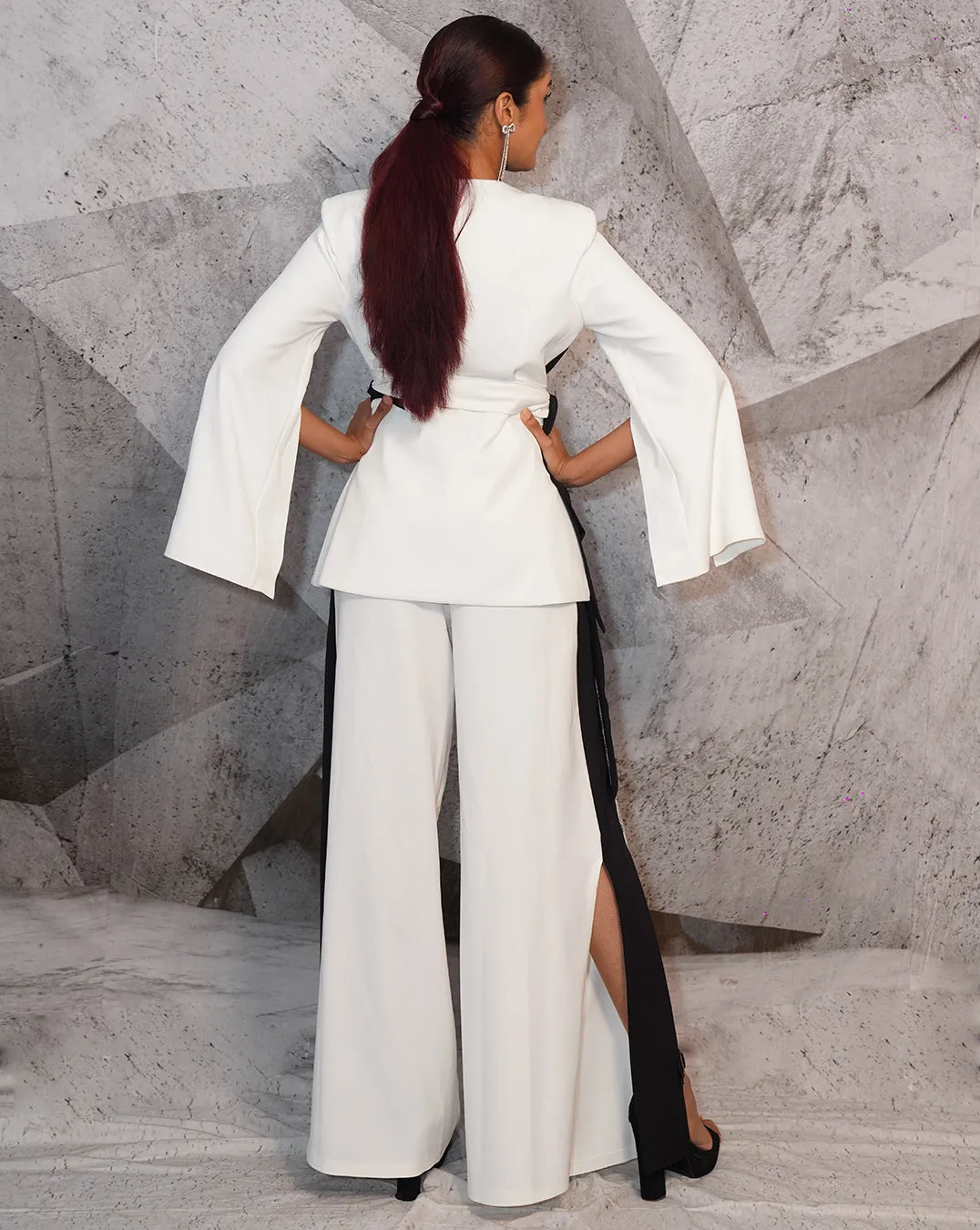 The Yin-yang blazer set