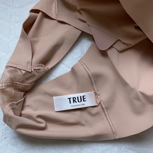 TRUE &amp; Co True Body Wireless Racerback Bralette