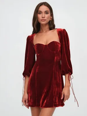 Velvet Mini Dress – Puff Sleeves – Romantic Party Look