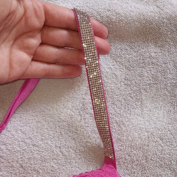 Victoria's Secret Very Sexy Hot Pink Lace Shine Strap Push-Up Corset Top. 36D.