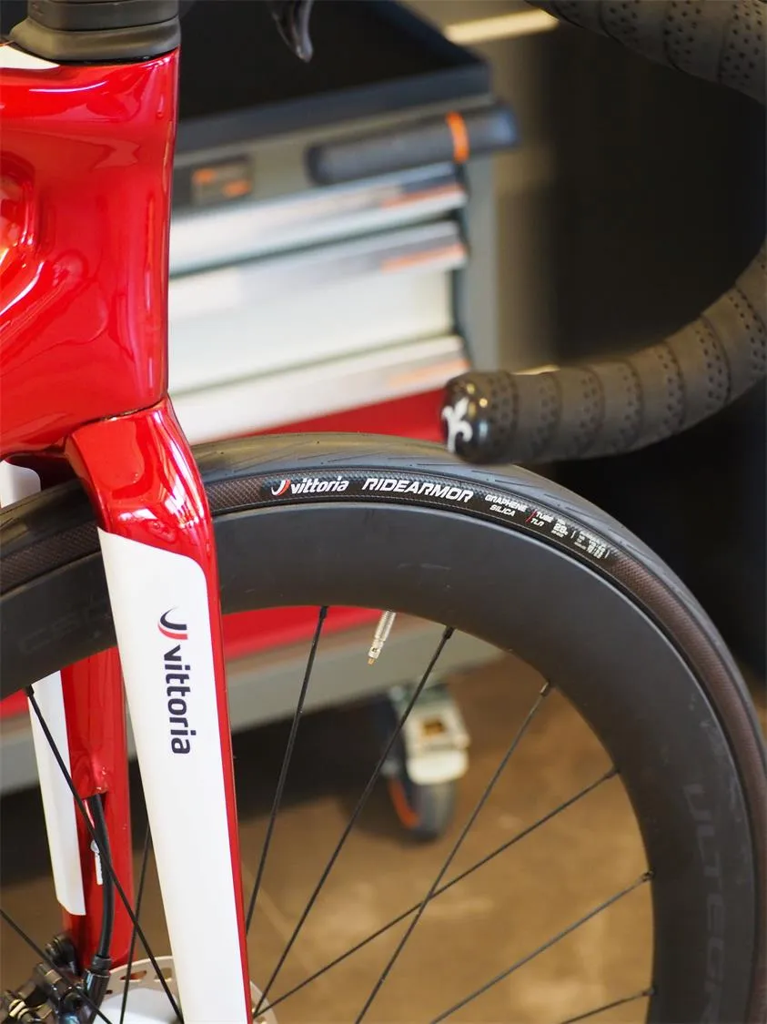 Vittoria 700c RideArmor 700c Tyre